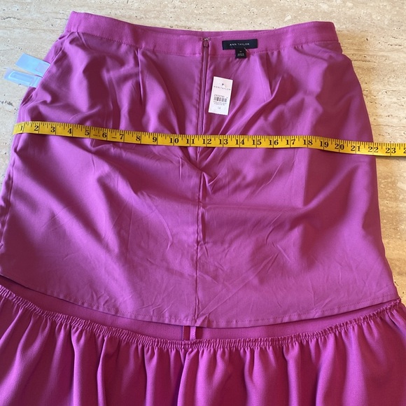 NWT Ann Taylor Pink beautiful Hi Lo Skirt, See measurements in photos below - Picture 8 of 11